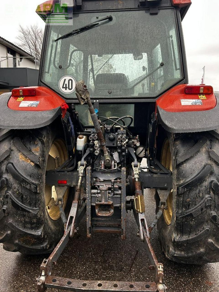 New Holland m 100/8160 - Traktorius: foto 2 New Holland m 100/8160 - Traktorius: foto 2