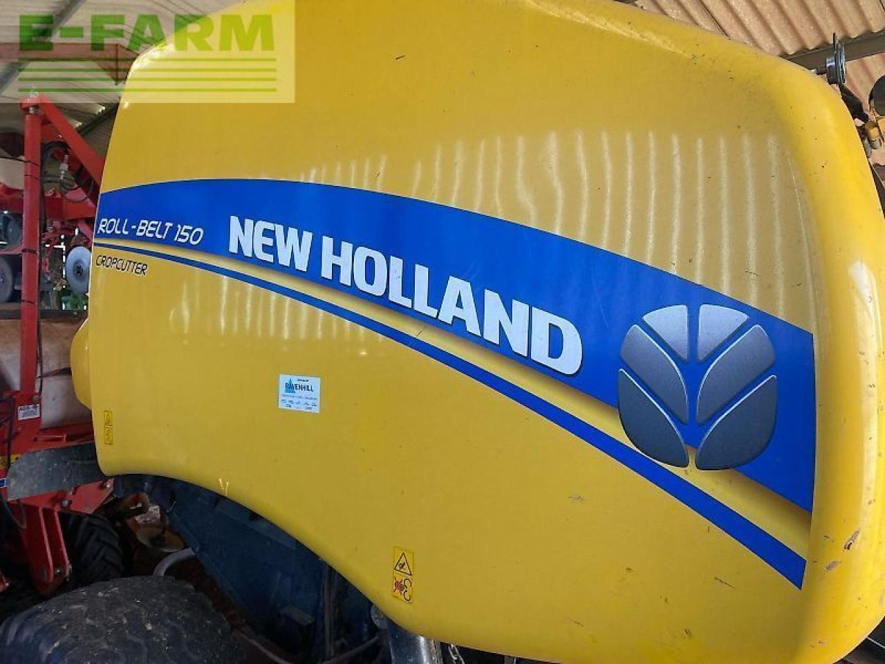 New Holland roll belt 150 - Stačiakampių ryšulių presas: foto 2 New Holland roll belt 150 - Stačiakampių ryšulių presas: foto 2