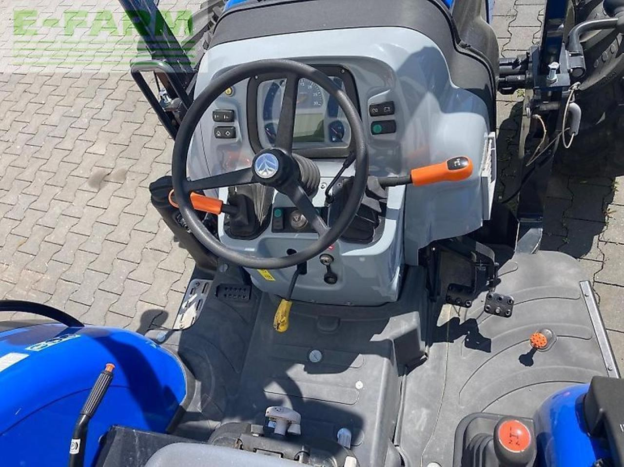 New Holland t 3.80 sc - Traktorius: foto 3 New Holland t 3.80 sc - Traktorius: foto 3