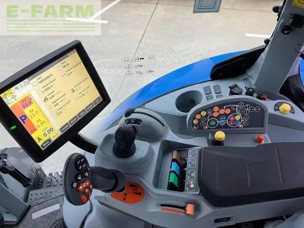 Traktorius New Holland t 7.260 autocommand gps: foto 9 Traktorius New Holland t 7.260 autocommand gps: foto 9