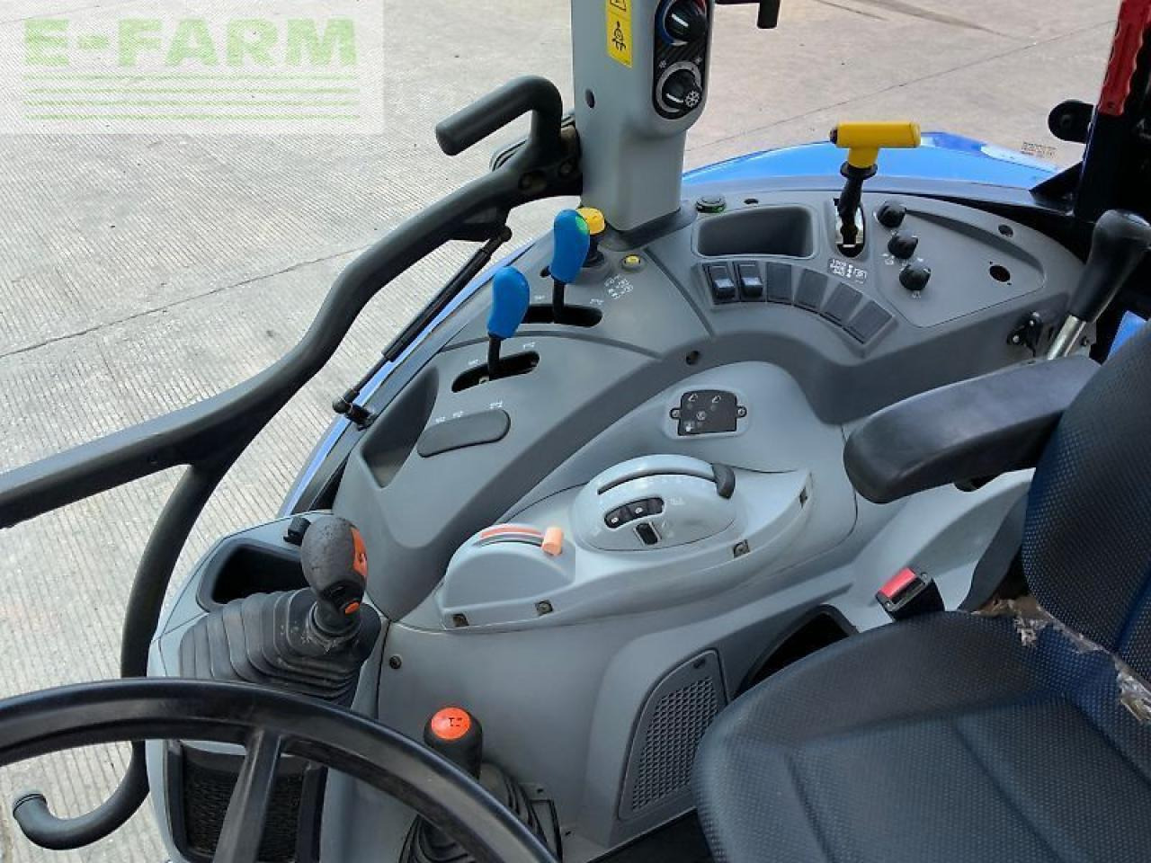 Traktorius New Holland t5.95 tractor (st23758): foto 15 Traktorius New Holland t5.95 tractor (st23758): foto 15