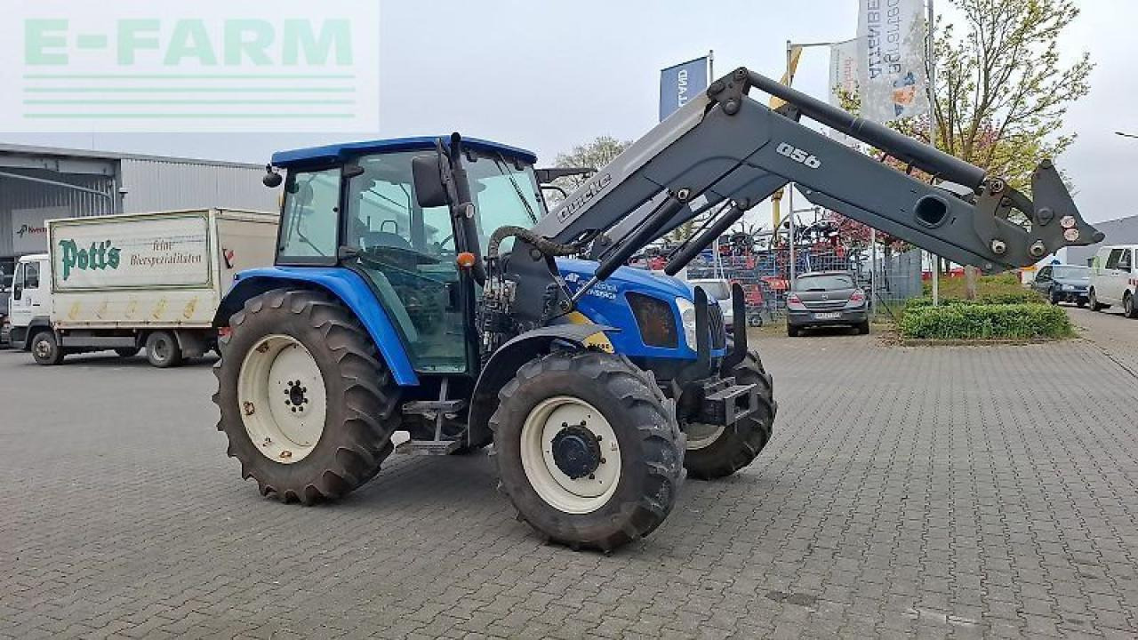 New Holland t5050 - Traktorius: foto 4 New Holland t5050 - Traktorius: foto 4