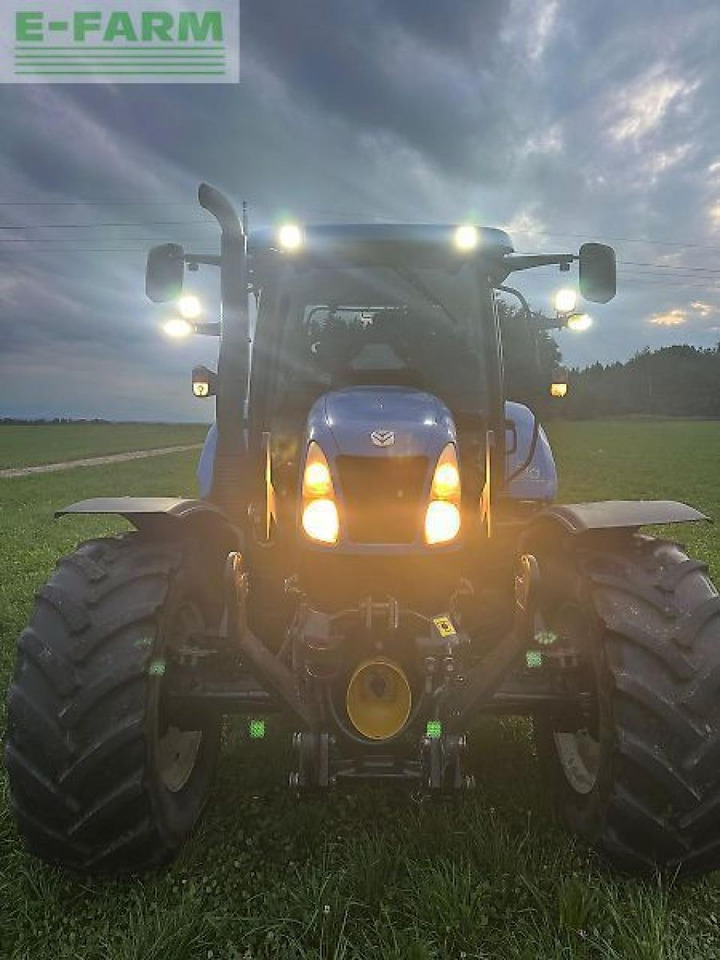 New Holland t6.140 auto command - Traktorius: foto 5 New Holland t6.140 auto command - Traktorius: foto 5