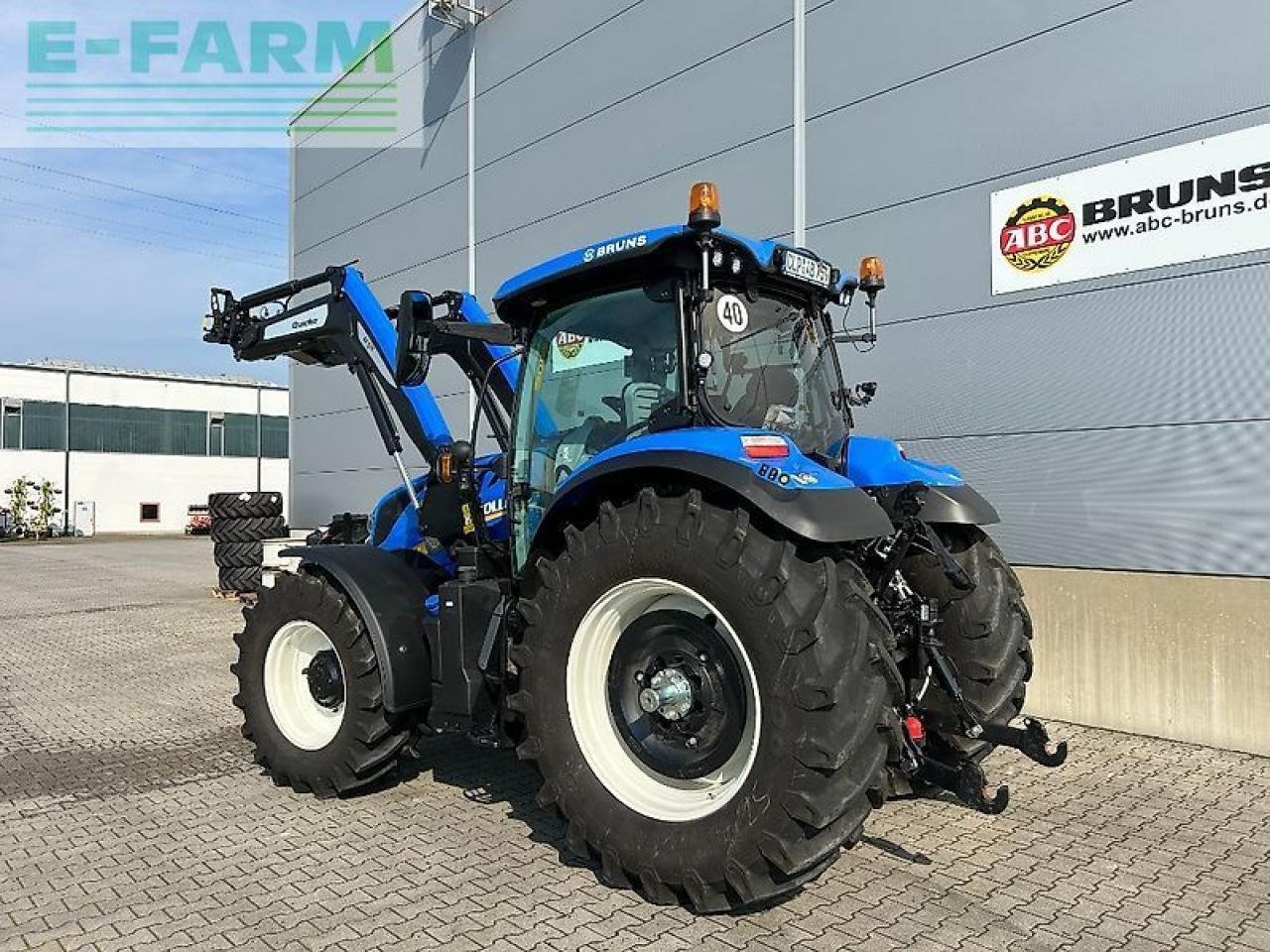 New Holland t6.145 autocommand my19 - Traktorius: foto 4 New Holland t6.145 autocommand my19 - Traktorius: foto 4