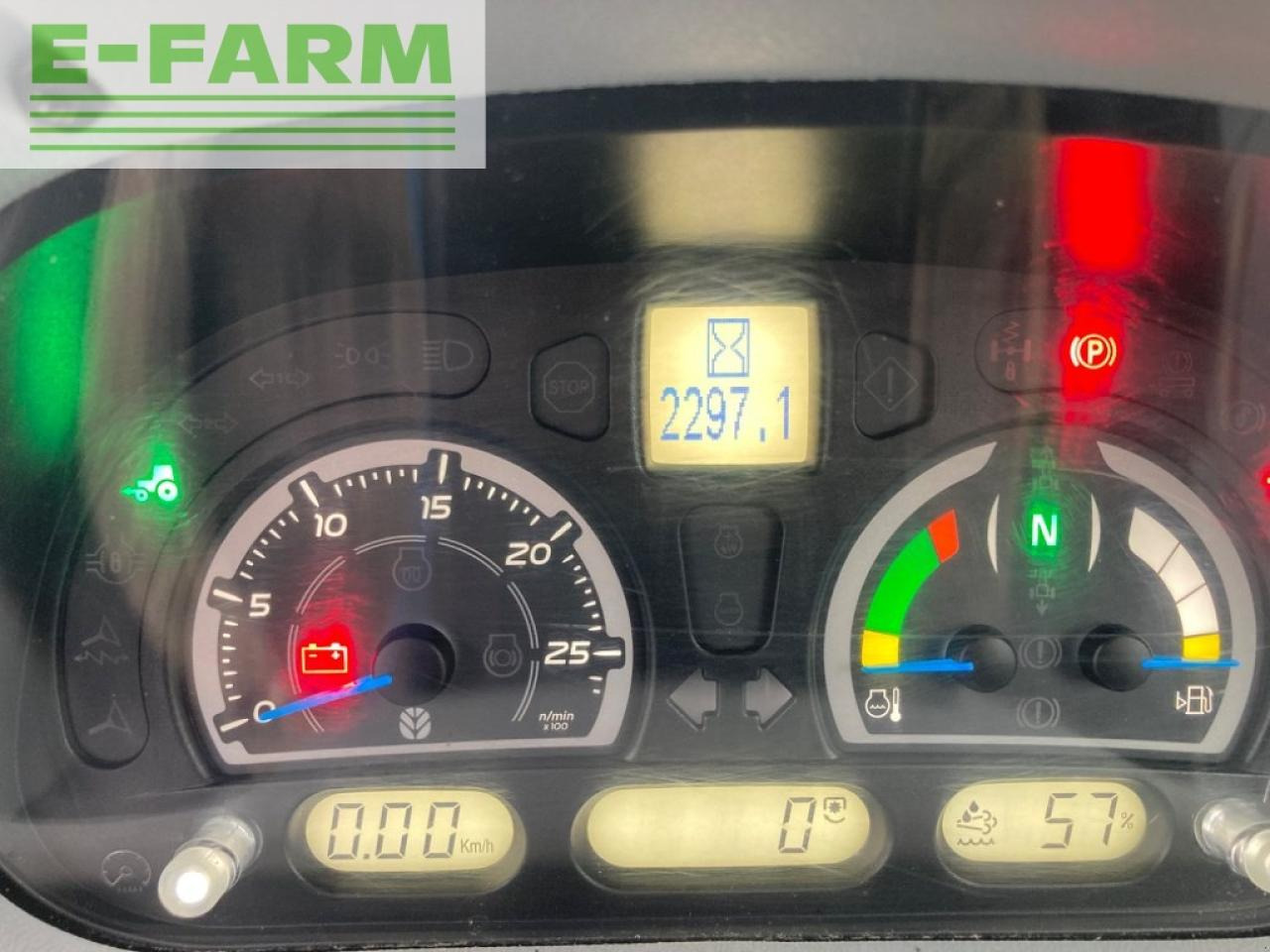 New Holland t6.155 - Traktorius: foto 2 New Holland t6.155 - Traktorius: foto 2
