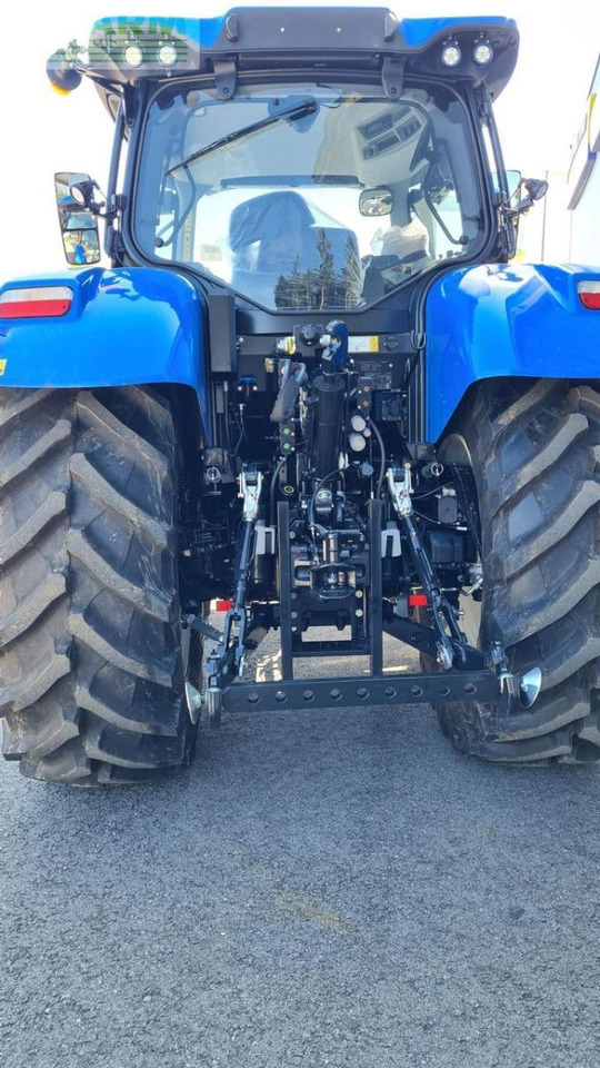 New Holland t6.160 dynamic command sidewinder ii (stage v) SideWinder II - Traktorius: foto 2 New Holland t6.160 dynamic command sidewinder ii (stage v) SideWinder II - Traktorius: foto 2