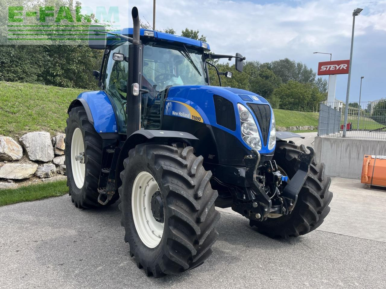 New Holland t6090 range & power command - Traktorius: foto 4 New Holland t6090 range & power command - Traktorius: foto 4