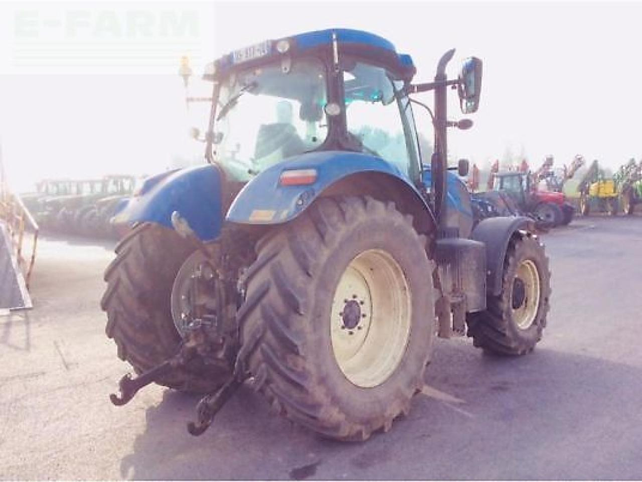 New Holland t7.185 - Traktorius: foto 4 New Holland t7.185 - Traktorius: foto 4