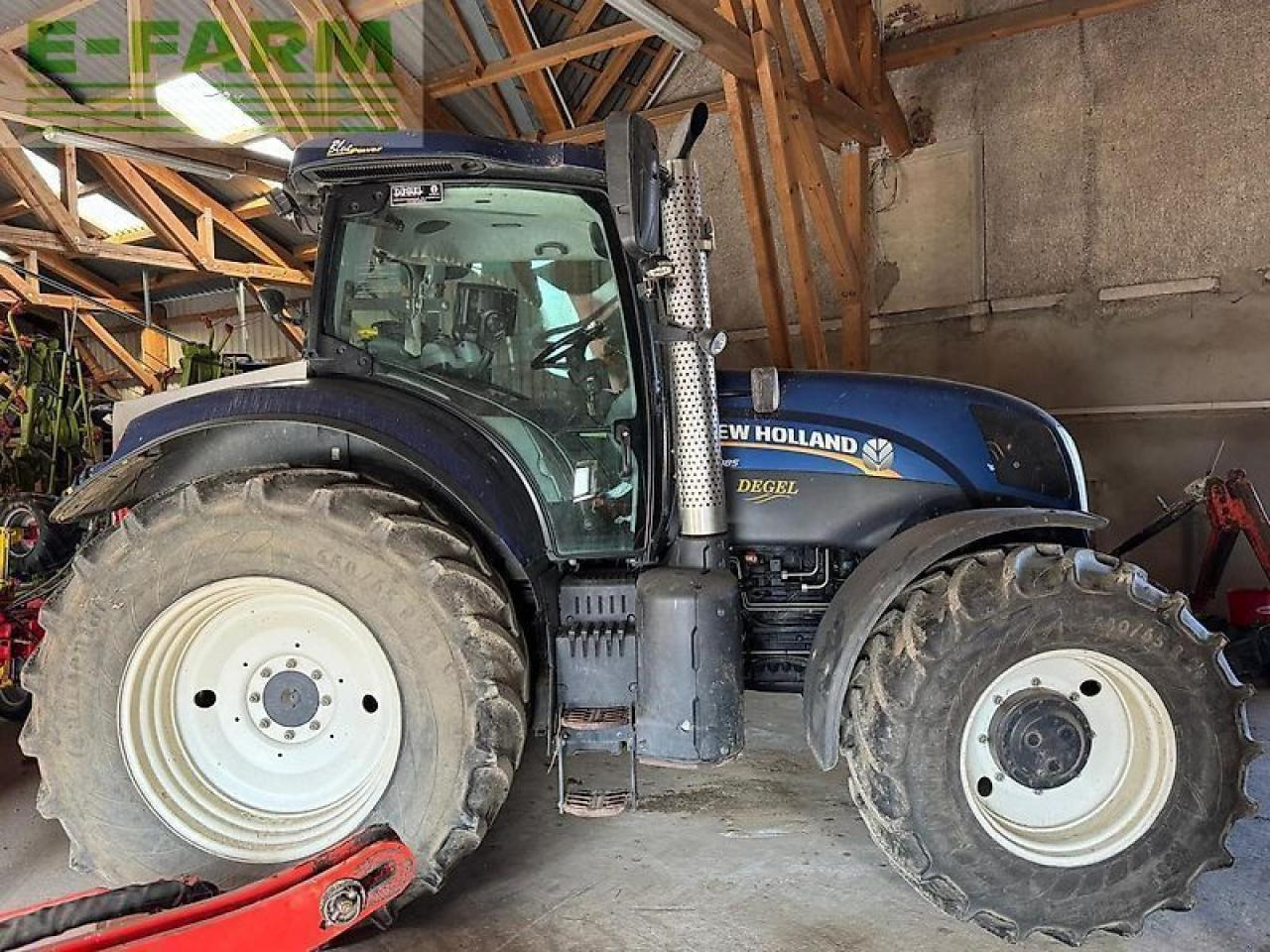 New Holland t7.185 rc - Traktorius: foto 4 New Holland t7.185 rc - Traktorius: foto 4