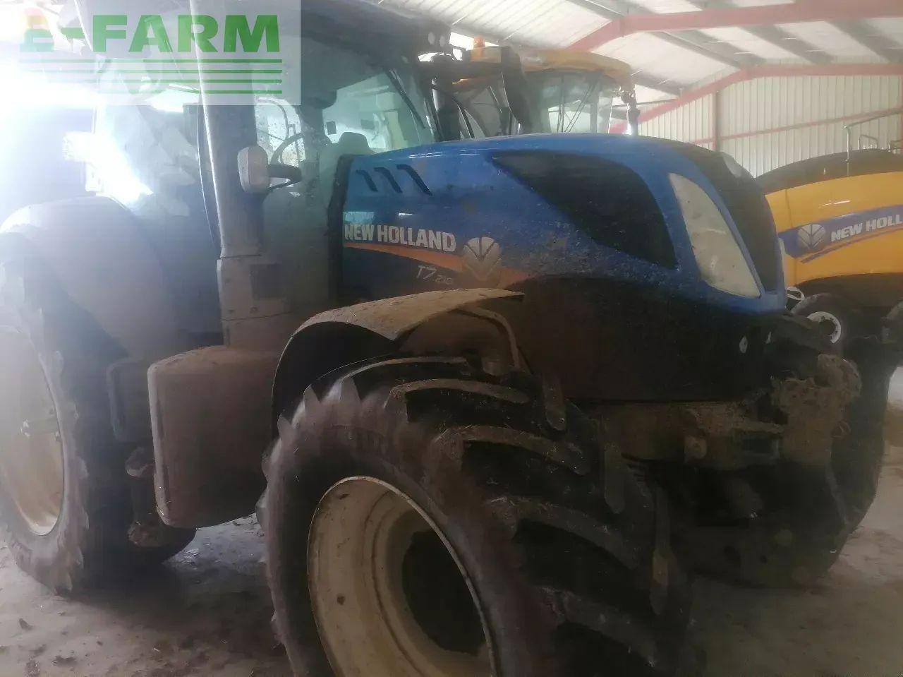 New Holland t7 210 sw - Traktorius: foto 2 New Holland t7 210 sw - Traktorius: foto 2