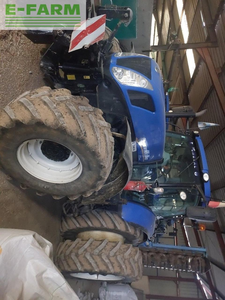 New Holland t7.250 - Traktorius: foto 1 New Holland t7.250 - Traktorius: foto 1