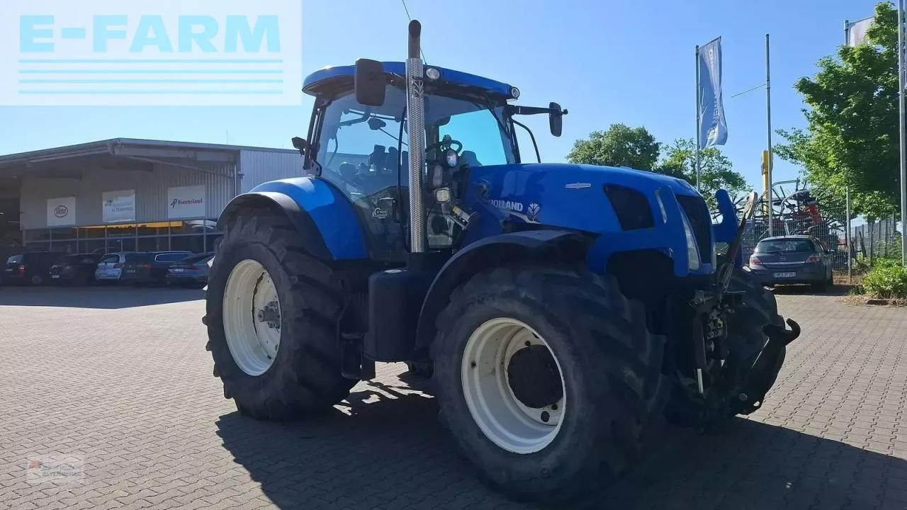 New Holland t7.250 ac - Traktorius: foto 4 New Holland t7.250 ac - Traktorius: foto 4