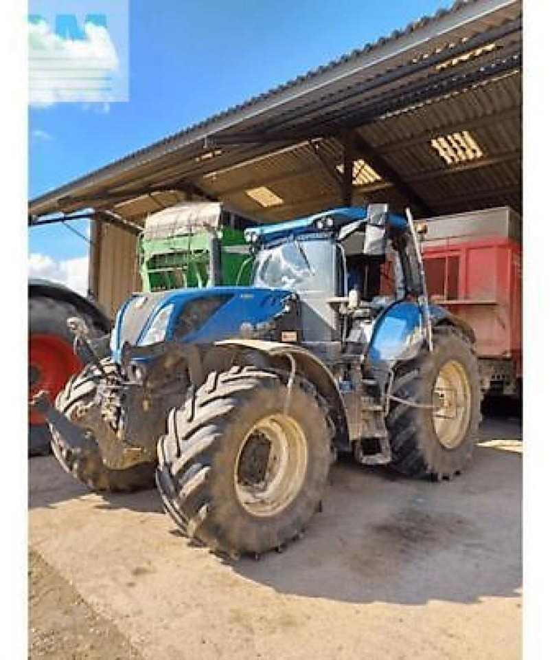 New Holland t7.270 ac - Traktorius: foto 1 New Holland t7.270 ac - Traktorius: foto 1