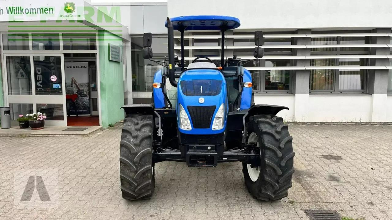 New Holland td 5.85 - Traktorius: foto 2 New Holland td 5.85 - Traktorius: foto 2