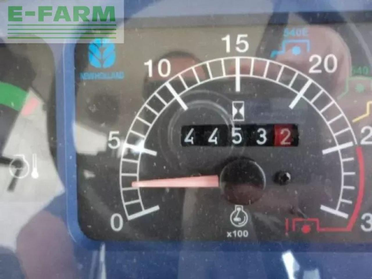 Traktorius New Holland td 95 d D: foto 9