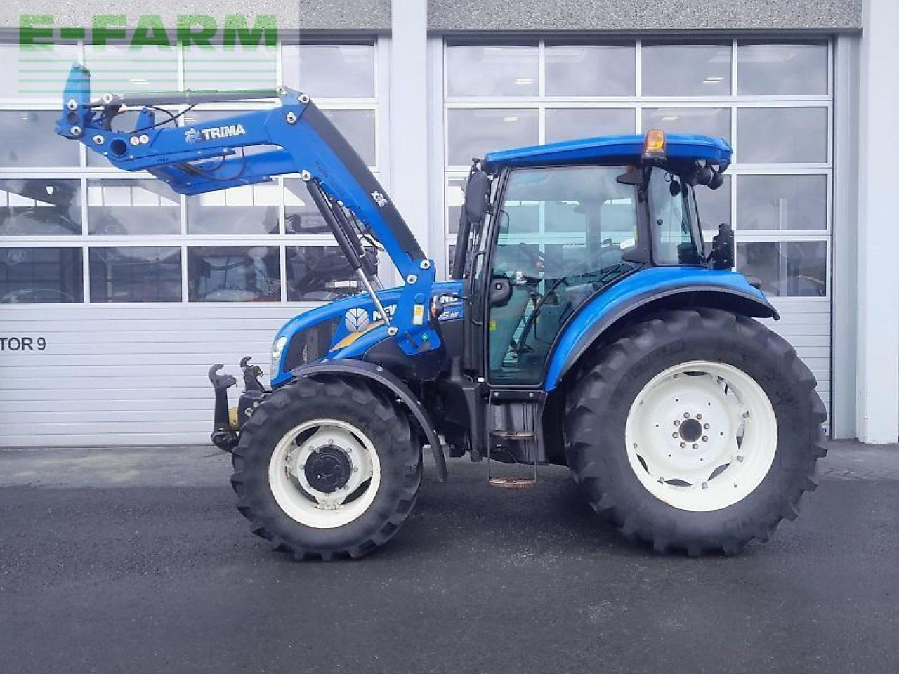 New Holland td5.95 - Traktorius: foto 1 New Holland td5.95 - Traktorius: foto 1