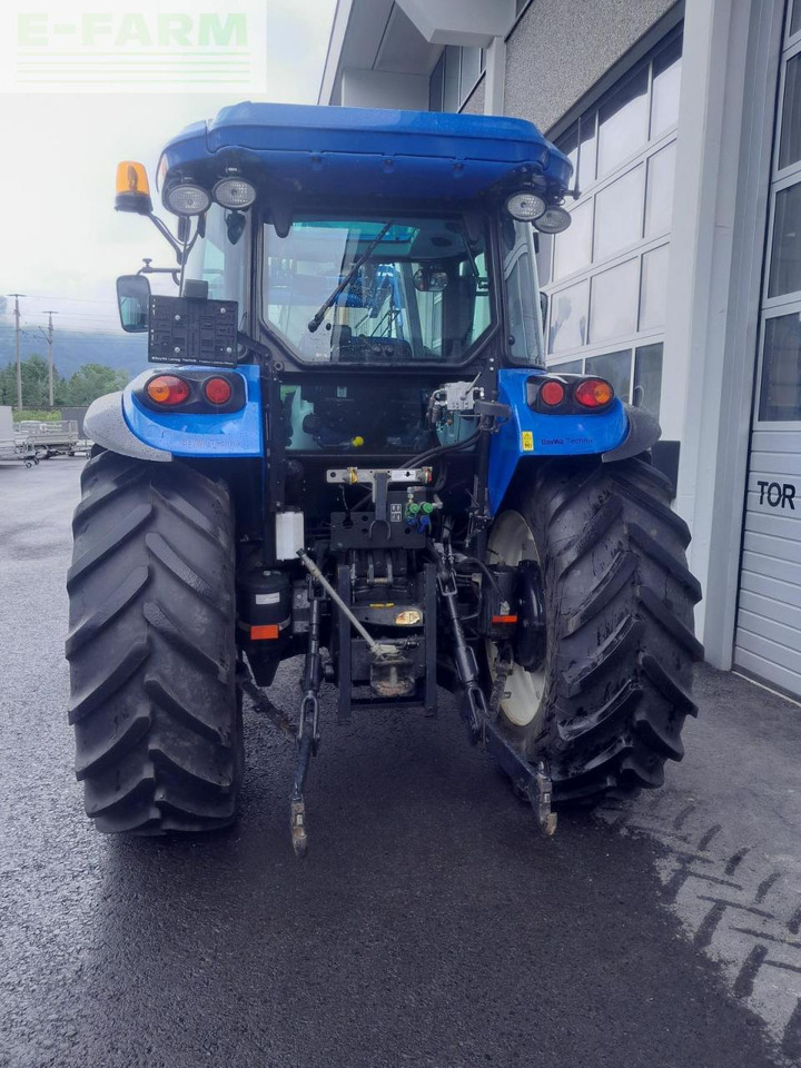 New Holland td5.95 - Traktorius: foto 4 New Holland td5.95 - Traktorius: foto 4