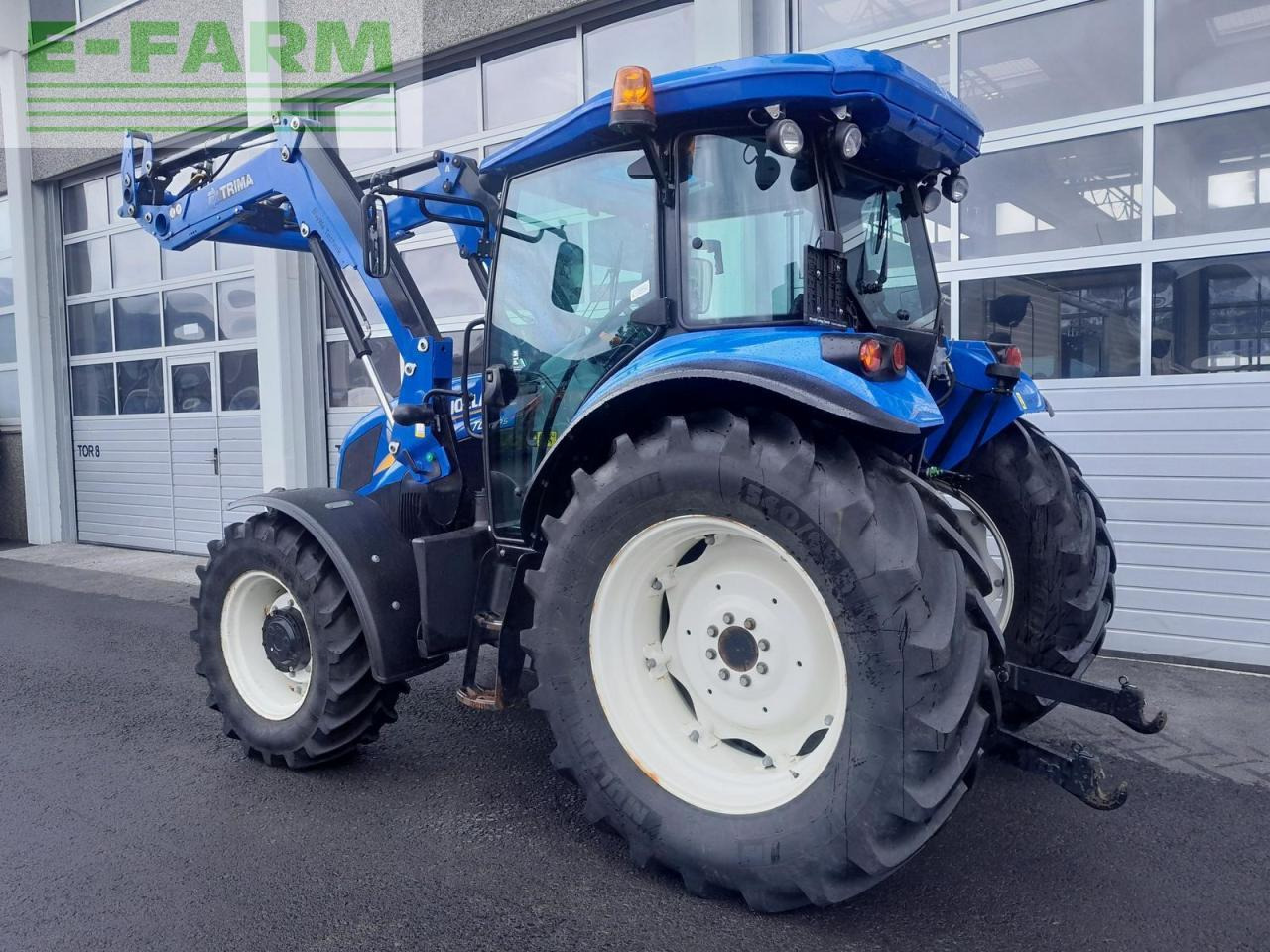 New Holland td5.95 - Traktorius: foto 2 New Holland td5.95 - Traktorius: foto 2
