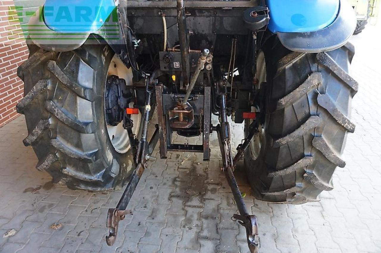 Traktorius New Holland td80d mit quicke frontlader D: foto 7