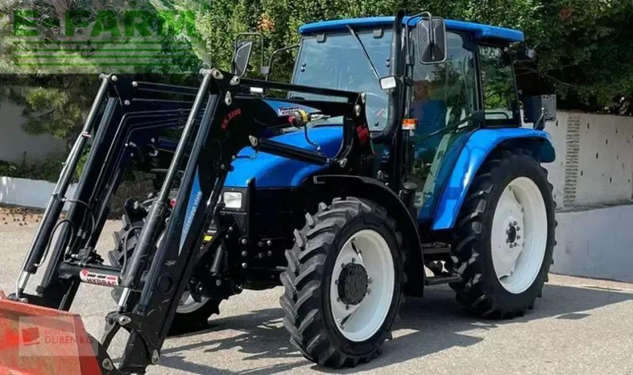 New Holland tl100 (4wd) - Traktorius: foto 4 New Holland tl100 (4wd) - Traktorius: foto 4