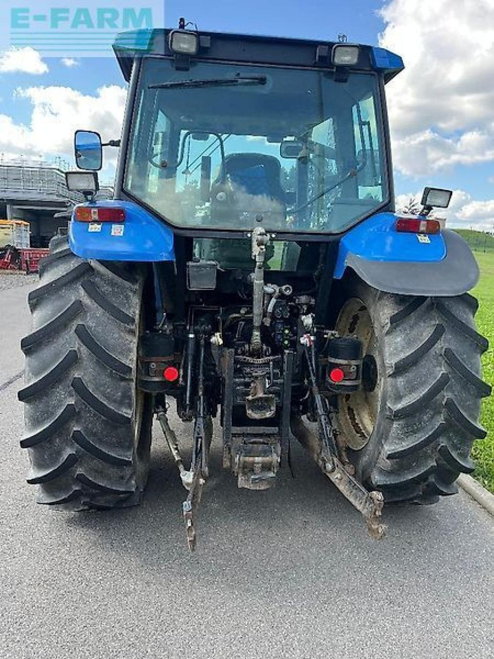 New Holland ts 115 - Traktorius: foto 3 New Holland ts 115 - Traktorius: foto 3