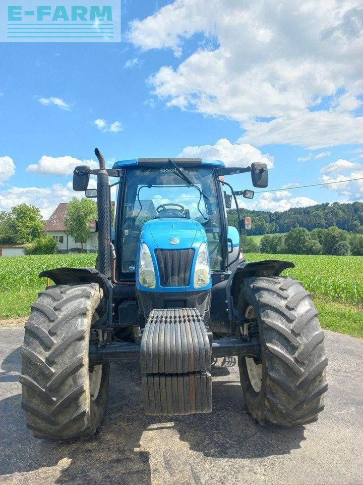New Holland ts115a delta Delta - Traktorius: foto 2 New Holland ts115a delta Delta - Traktorius: foto 2
