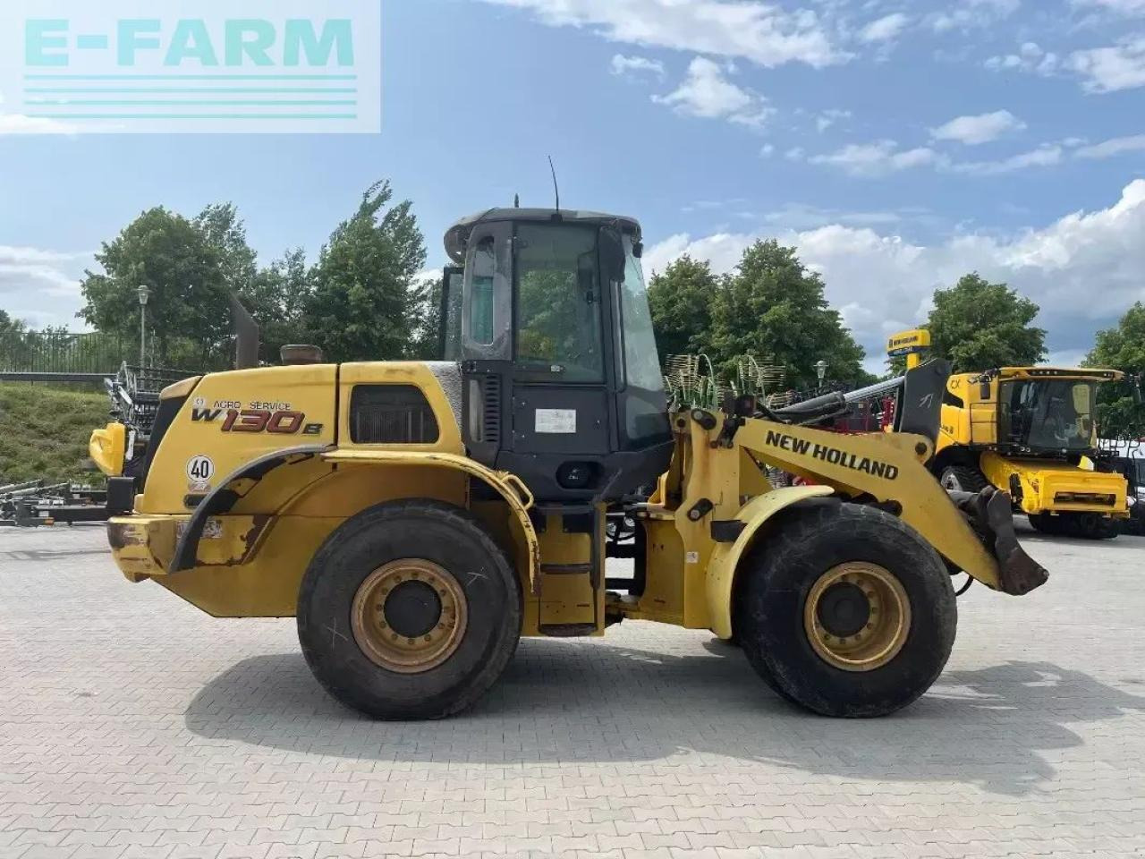 New Holland w 130 b - Mini ekskavatorius: foto 5 New Holland w 130 b - Mini ekskavatorius: foto 5
