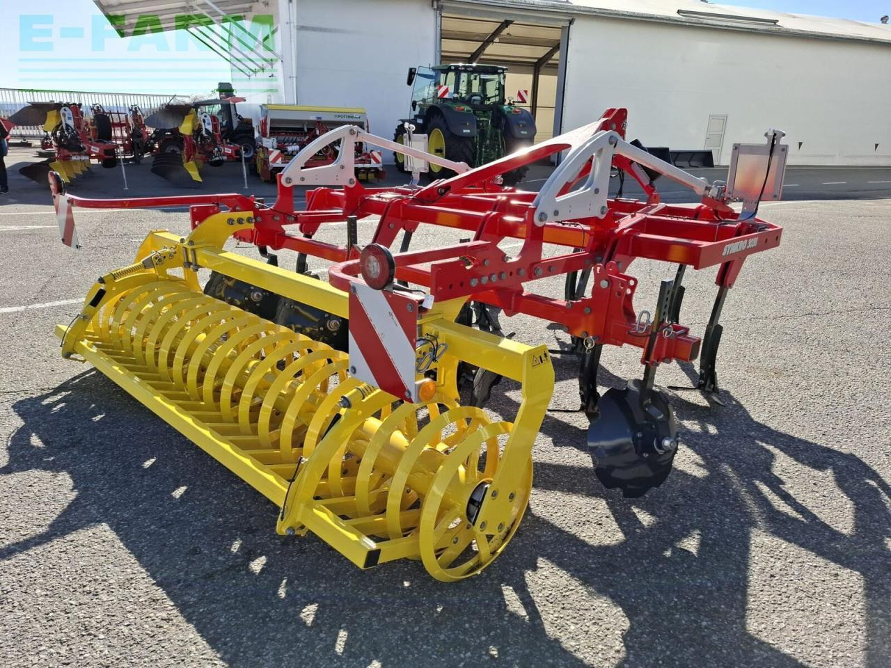 Pöttinger Synkro 3030 - Kultivatorius: foto 3 Pöttinger Synkro 3030 - Kultivatorius: foto 3