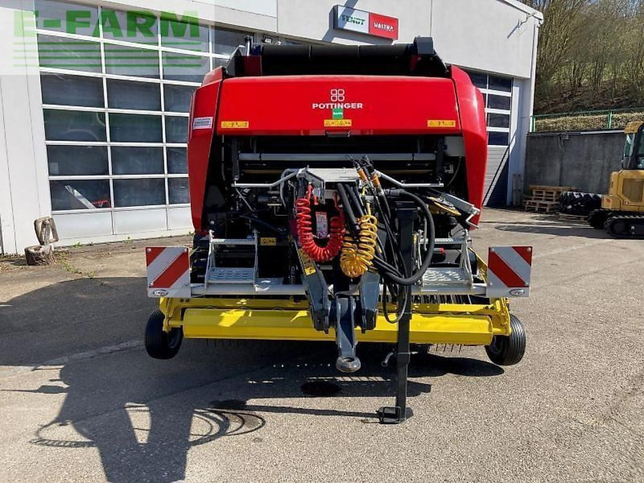 Pöttinger impress 3160 v pro - Stačiakampių ryšulių presas: foto 4 Pöttinger impress 3160 v pro - Stačiakampių ryšulių presas: foto 4