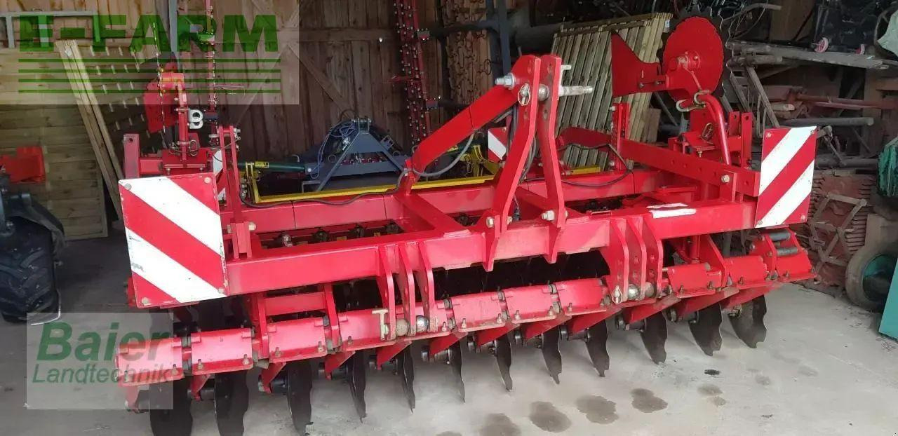 Pöttinger terradisc 3000 - Diskiniai skutikai: foto 1 Pöttinger terradisc 3000 - Diskiniai skutikai: foto 1