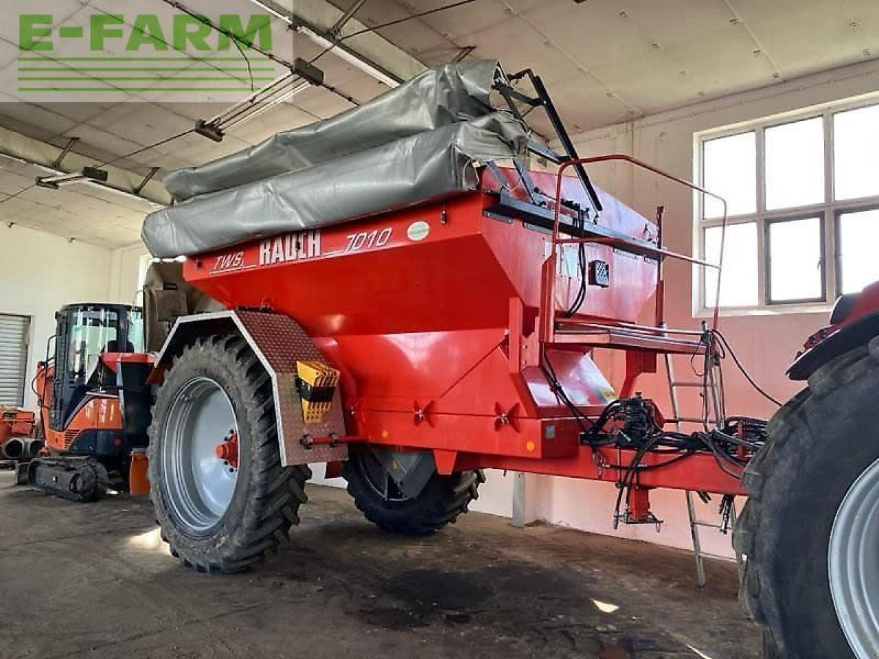 Rauch gebr. tws h7010 + axis ht 50.1 - Trąšų barstytuvas: foto 2 Rauch gebr. tws h7010 + axis ht 50.1 - Trąšų barstytuvas: foto 2