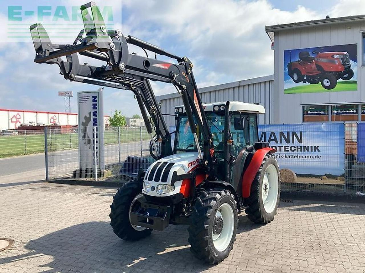 Steyr 370 kompakt - Traktorius: foto 1 Steyr 370 kompakt - Traktorius: foto 1