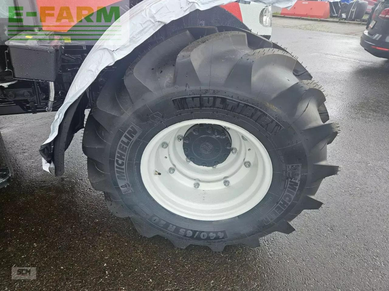 Steyr 4075 kompakt s (stage v) - Traktorius: foto 5 Steyr 4075 kompakt s (stage v) - Traktorius: foto 5