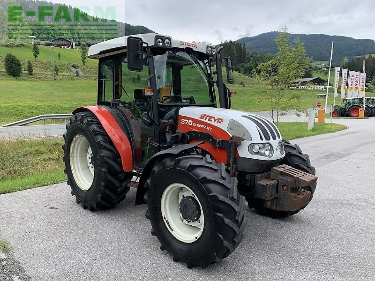 Steyr kompakt 370 - Traktorius: foto 4 Steyr kompakt 370 - Traktorius: foto 4