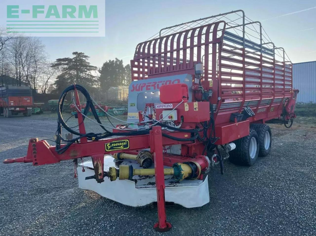 Supertino autochargeuse ca702s . supertino - Siloso įranga: foto 4 Supertino autochargeuse ca702s . supertino - Siloso įranga: foto 4