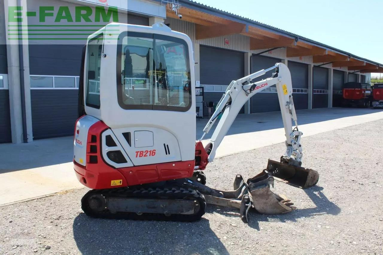 Takeuchi minibagger tb 216 mit powertilt - Mini ekskavatorius: foto 5 Takeuchi minibagger tb 216 mit powertilt - Mini ekskavatorius: foto 5