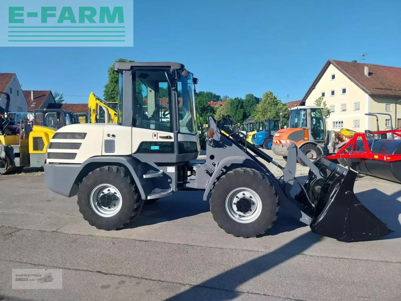Terex tl 80 - Mini ekskavatorius: foto 3 Terex tl 80 - Mini ekskavatorius: foto 3