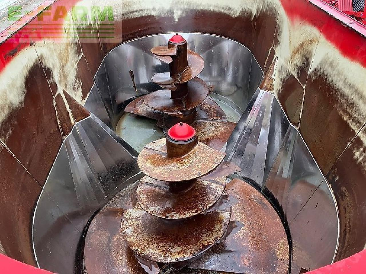 Gyvulininkystės įranga Trioliet solomix 2/2400 vlh-b: foto 7 Gyvulininkystės įranga Trioliet solomix 2/2400 vlh-b: foto 7