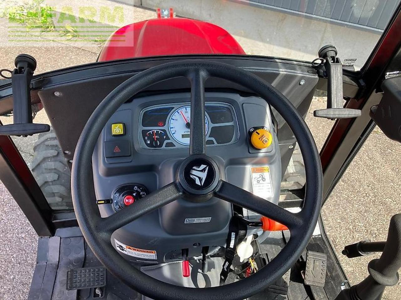 Tym ts 255 nh kabine - Traktorius: foto 5 Tym ts 255 nh kabine - Traktorius: foto 5