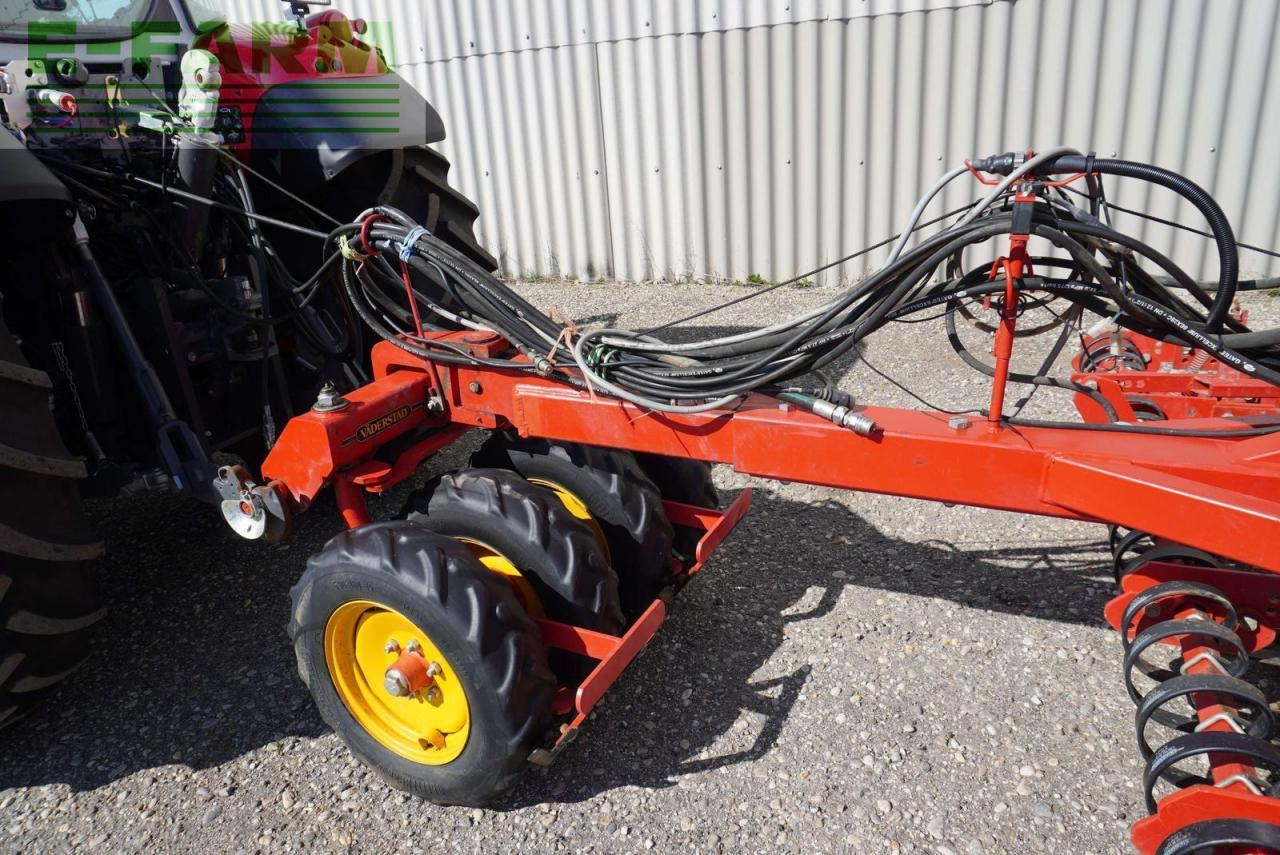 Väderstad rapid 400 f - Sėjamoji: foto 3 Väderstad rapid 400 f - Sėjamoji: foto 3