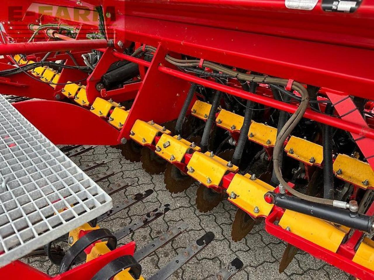 Väderstad rapid 400c - Sėjamoji: foto 4 Väderstad rapid 400c - Sėjamoji: foto 4