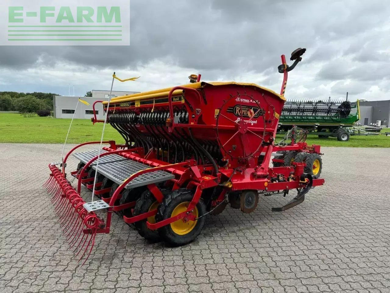 Kombinuota sėjamoji Väderstad rapid 400c: foto 11 Kombinuota sėjamoji Väderstad rapid 400c: foto 11