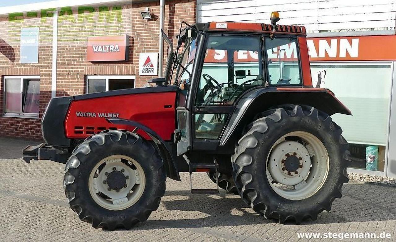 Valmet valtra 6200 - Traktorius: foto 2 Valmet valtra 6200 - Traktorius: foto 2