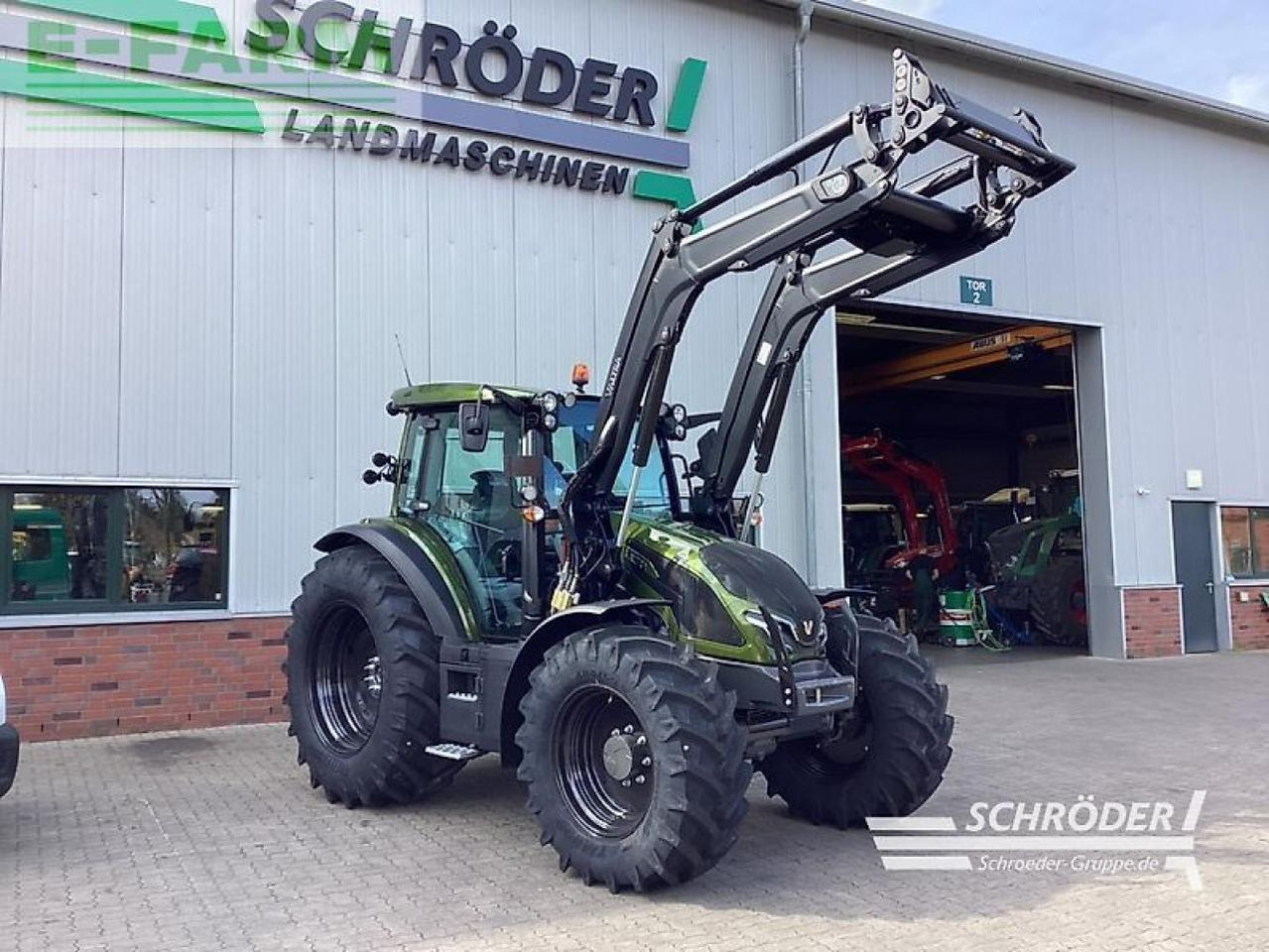 Valtra g 115 a - Traktorius: foto 1 Valtra g 115 a - Traktorius: foto 1