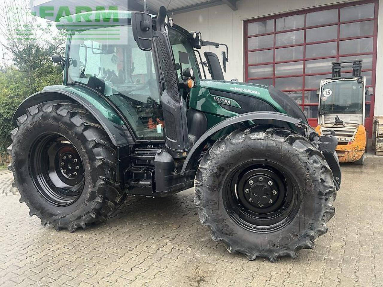 Valtra n 134 aktiv - Traktorius: foto 2 Valtra n 134 aktiv - Traktorius: foto 2