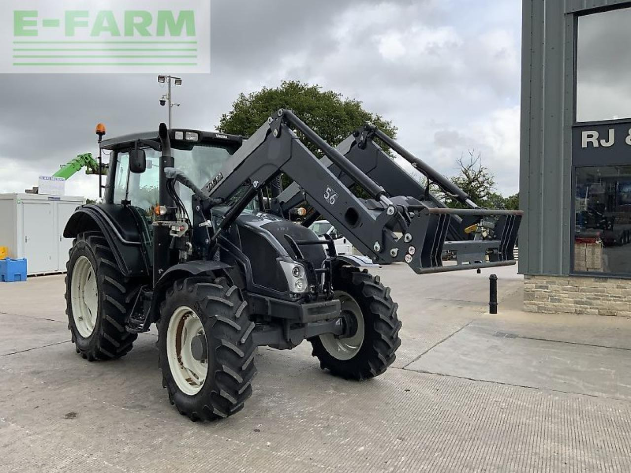 Valtra n103 hi tech (st23719) - Traktorius: foto 3 Valtra n103 hi tech (st23719) - Traktorius: foto 3
