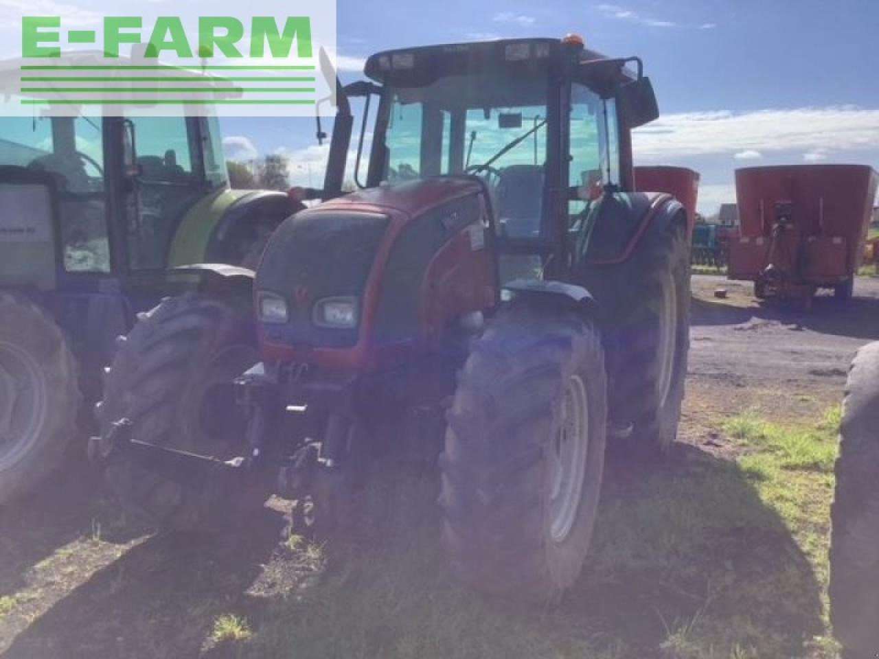 Valtra n111 hitech HiTech - Traktorius: foto 1 Valtra n111 hitech HiTech - Traktorius: foto 1