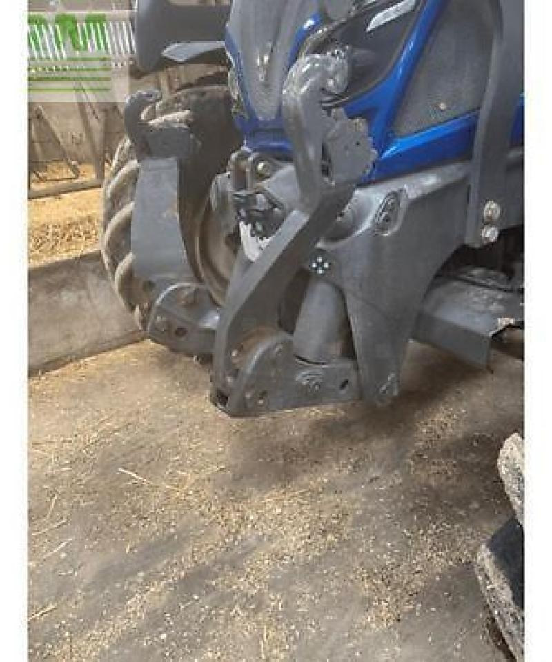 Valtra n154 versu - Traktorius: foto 4 Valtra n154 versu - Traktorius: foto 4