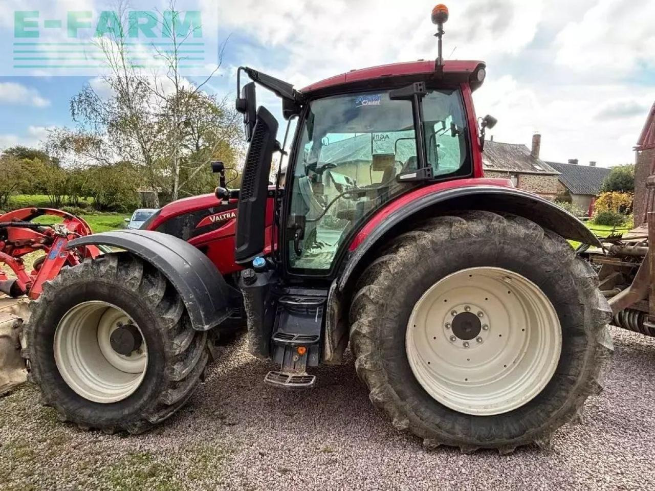 Valtra n154ed - Traktorius: foto 1 Valtra n154ed - Traktorius: foto 1