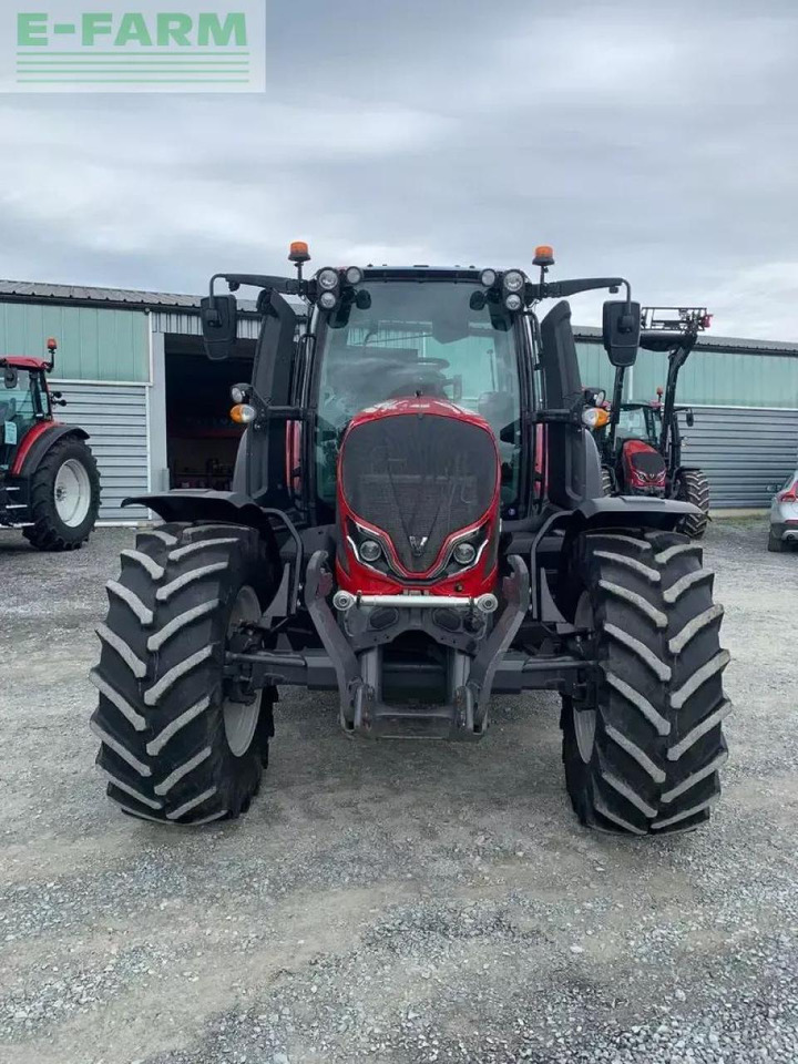 Valtra n155eh - Traktorius: foto 3 Valtra n155eh - Traktorius: foto 3